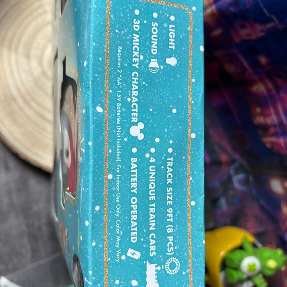 Disney Mickey Mouse holiday christmas express train set -New - Picture 2 of 3